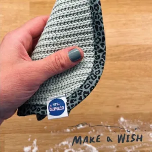 Make a wish.. Küchentuch aus Baumwollstrick und Leopardenmusterband