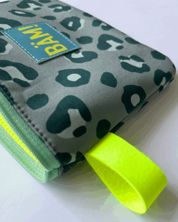 Kleine Wet Bag Leo Neongelb heylumico